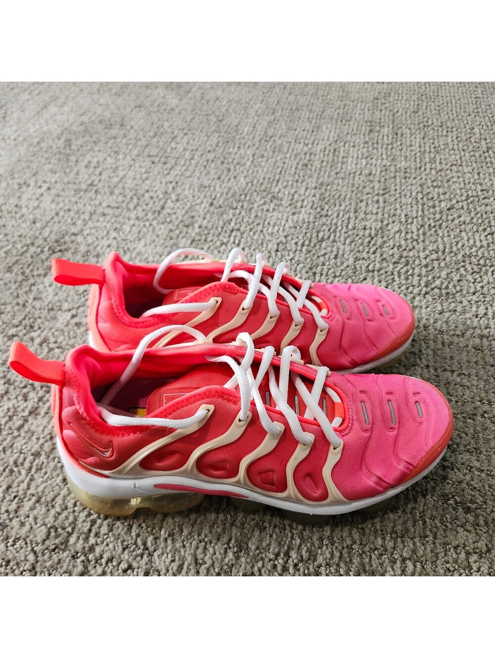 Nike Air VaporMax Plus Women's Running Shoes Size 7 Pink Coral